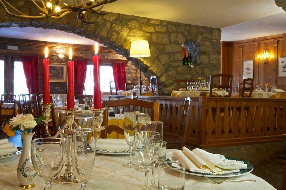Hotel Dolonne Курмайор Екстер'єр фото